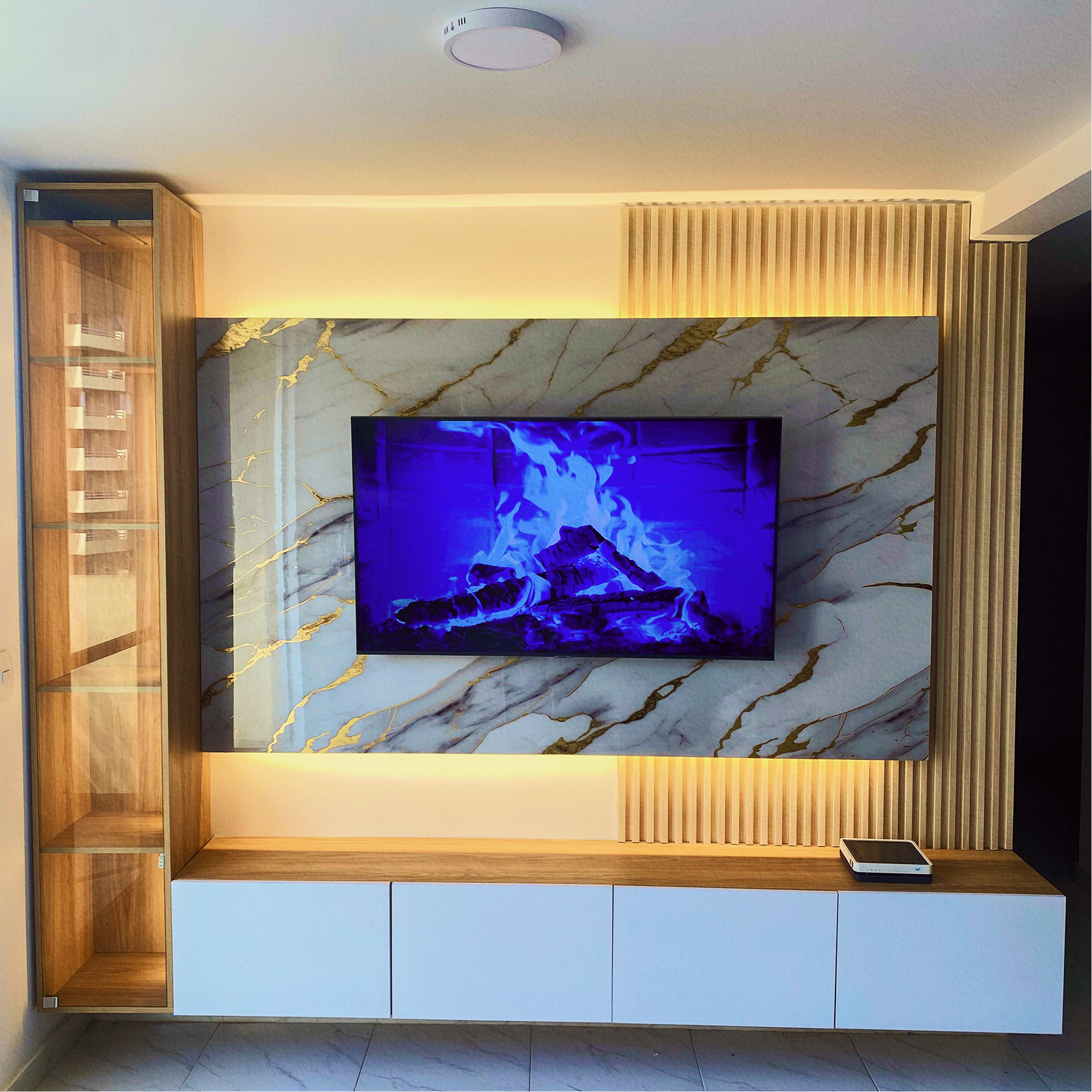 Centro de entretenimiento para sala con zona bar - vidrio compact arena